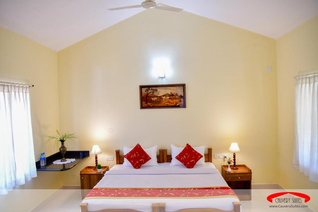 Cauvery Suites Madikeri Exterior photo